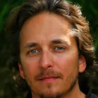 US freelance journalist Brent Renaud died in Russian troops firing
