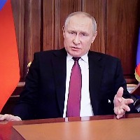 Encouraged by US, Ukraine purposefully prepared for military scenario: Putin