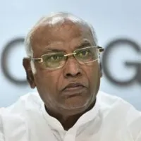 congress leader mallikharjuna kharge lashes out sibal and co