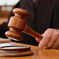 Two hyderabadies try to give bribe to kolkata judge