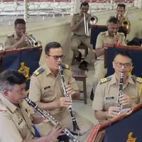 police uses srivalli tune