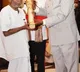Yoga Guru swami sivananda Bows To PM President Before Receiving Padma Shri