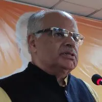Narrow escape for J&K BJP leader as leopard enters residence