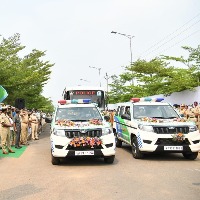Women safety: Andhra CM flags off 163 DISHA patrolling vehicles