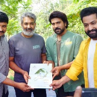 'RRR' team participates in the Green India Challenge