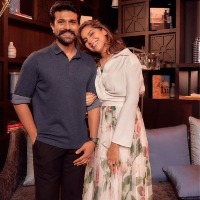 Viral: Ram Charan's wife Upasana enjoys RRR benefit show