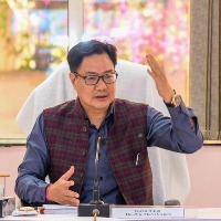 Centre mulling granting online voting rights to 'Pravasi' Indians: Rijiju