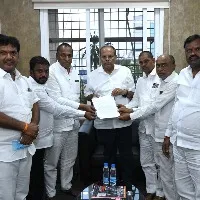 ల్యాండ్ పూలింగ్ కు మా భూములిస్తాం.. ముందుకు వచ్చిన మేడిపల్లి దళితులు!