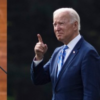 Biden calls Putin 'a butcher'