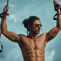 Shah Rukh Khan new look goes viral