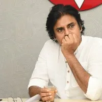 pawan expresses condolences
