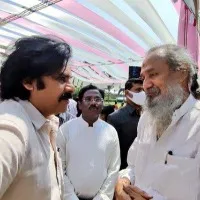 Spectacular settings under Thota Tharani supervision for Pawan Kalyan Hari Hara Veeramallu