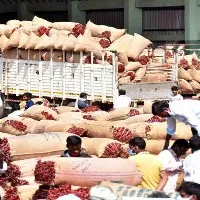 all time record rate to mirchi in enumamula market