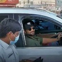 Manchu Manoj fined by Hyderabad traffic cops for using tinted glass on car