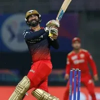 Dinesh Karthik as ice cool as MS Dhoni says Faf du Plessis after RCB win thriller vs KKR