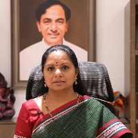 MLC Kavitha exhorts youth to make use of T-SAT material for securing 90K govt jobs