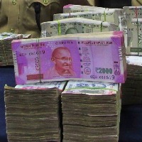 Rs 4.76 crore cash seized from bus passengers in Andhra