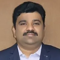 శుభకృత్ నామ సంవత్సరంలో ప్రజలు సుఖసంతోషాలతో జీవించాలి: వీఎంసీ కమిషనర్