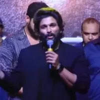 Allu Arjun attends Ghani pre release event in Vizag