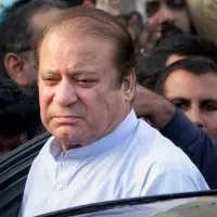 pti worker attacks sharif