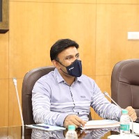 Hyderabad still needs time to compete with Bengaluru: K'taka Min to KTR