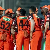 Something Wrong Former Pakistan Captain Unimpressed With This IPL Franchise