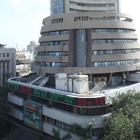 Equities extend losses; MPC meet in focus for fresh cues