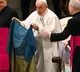 Pope kisses Ukraine flag