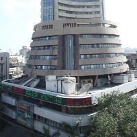 Markets open on positive note, turn negative