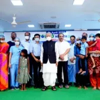 Tollywood Actor Maheshbabu lit lights in 30 children lives