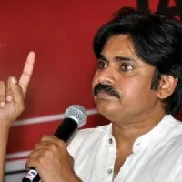 pawan kalyan wrning to ysrcp leaders