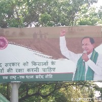 TRS takes its fight over paddy to Delhi