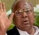 Congress leader V Hanumantharao supports woman cricketer Bhogi Shravani