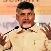 Chandrababu pays tributes to Jyothiba Phule
