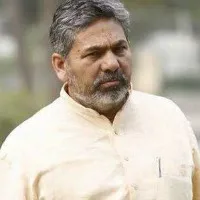 rakesh tikayat praises kcr