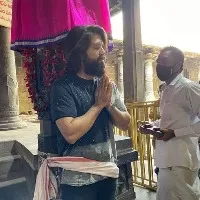 Hero Yash offers special prayers in Simhadri Appanna temple in airport