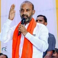 Bandi Sanjay comments on CM KCR decision