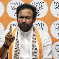 Telangana Congress seeks CBI probe into corruption in rice supply