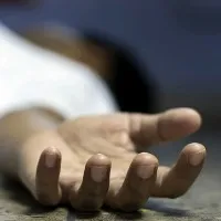 Patient committed suicide in hospital as he can not able to pay hospital bill