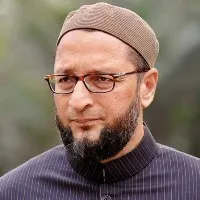 Gujarat Muslims blocked Owaisi convoy