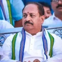devotees slowgans against minister kottu satya narayana in srikalahasti