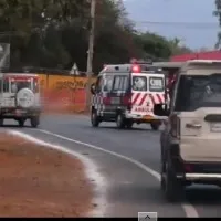 CM Jagan stops his convoy after seen ambulance