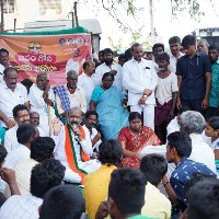 Minister Puvvada, Khammam cops responsible for death of Ganesh: Bandi Sanjay 