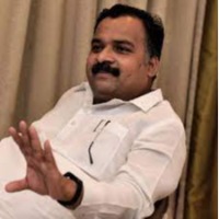 Manickam Tagore pulls up VH, Jana for turning up late to meeting