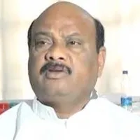 Jagan mother and sister left him says Ayyanna Patrudu