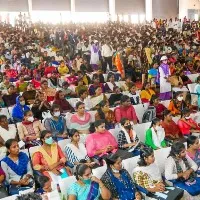 huge responce to ysrcp job mela in tirupati