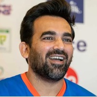 Pressure is at its highest now on Mumbai Indians, concedes Zaheer Khan