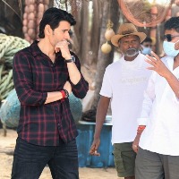 Leaked video from sets of 'Sarkaru Vaari Paata' worries Mahesh Babu fans