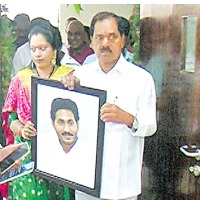 ‘That is devotion’ Minister Narayana Swamy enters his chamber with Jagan’s photo