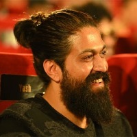 Fans are the only ones who love unconditionally: Yash